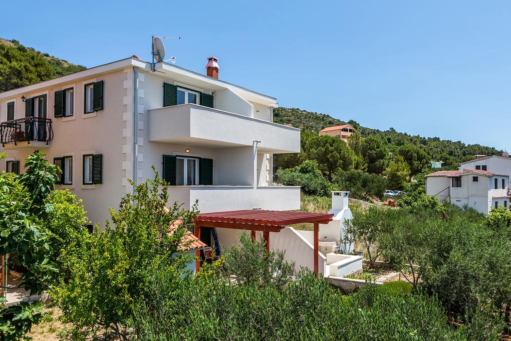 Apartments Oleandar روغوزنيكا الغرفة الصورة