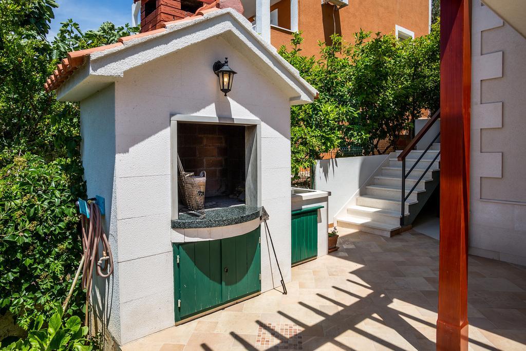 Apartments Oleandar روغوزنيكا الغرفة الصورة